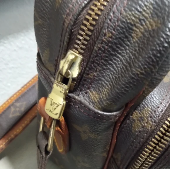 Vintage Louis Vuitton Nil Crossbody MM - 100% Authentic